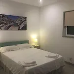 Seafront, 2 Bed In Quiet Area Appartamento Pembroke