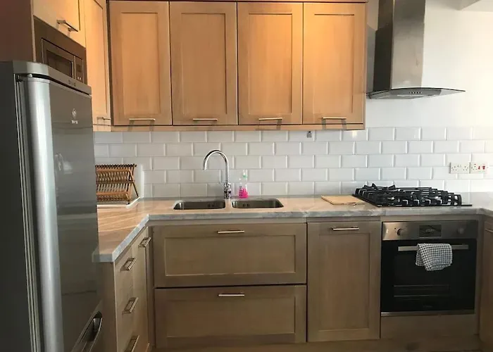 Apartament Seafront, 2 Bed In Quiet Area Pembroke