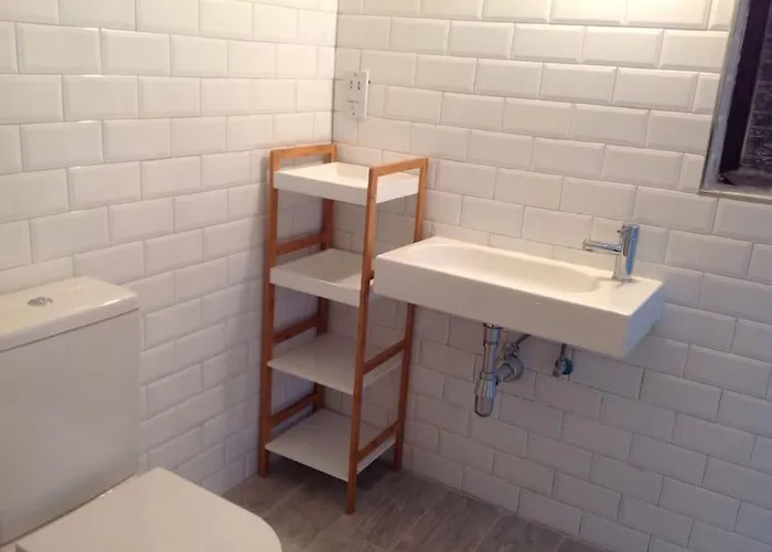 Διαμέρισμα Seafront, 2 Bed In Quiet Area Pembroke